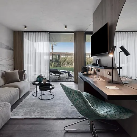 호텔 Quellenhof Luxury