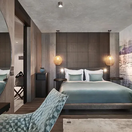 Quellenhof Luxury Hotel