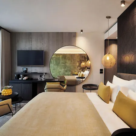 Quellenhof Luxury 호텔