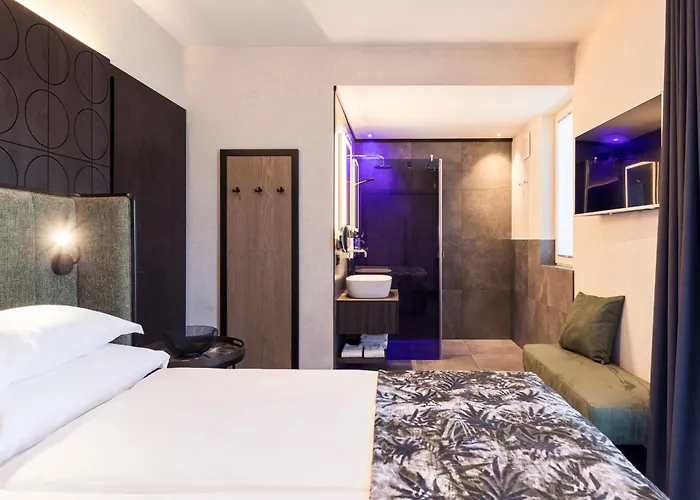 Quellenhof Luxury Hotel